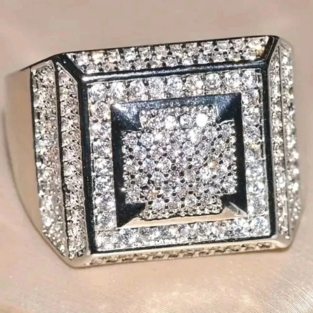 Mens Silver and Black Square Ring Sz 8